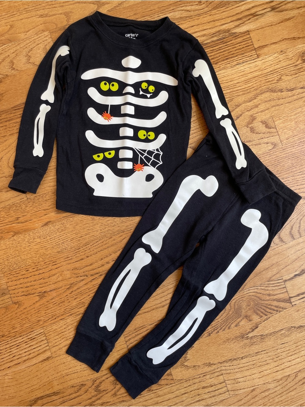 Unisex Carters Halloween Skeleton Glow In The Dark Pajamas PJ Set 24 Months